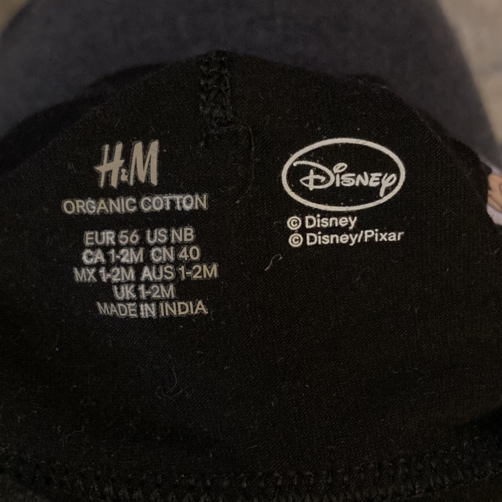 DISNEY 1-2 months old BABY black Mickey ears hat - Picture 4 of 4